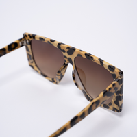 Kim Oversized Sunglasses Leopard or Red